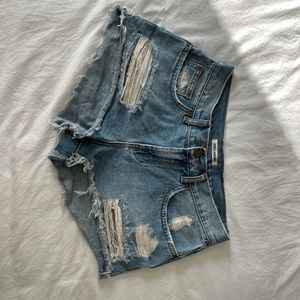 Billabong distressed shorts